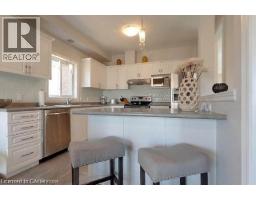 2pc Bathroom - 215 Maple Bush Drive, Cambridge, ON N1T0B8 Photo 9