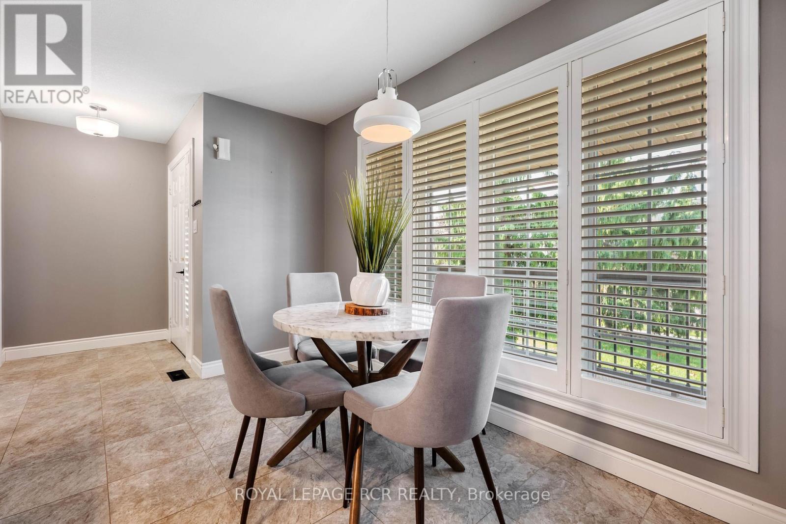 58 PATTISON PLACE - 8