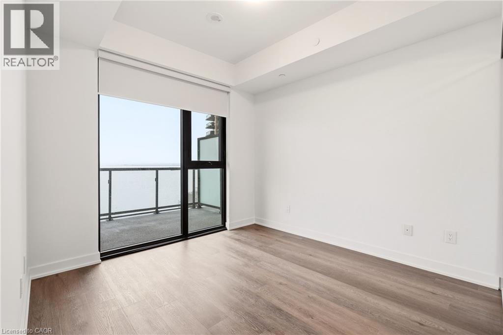 2075 Lakeshore Road — photo 13