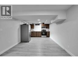 4304 44 Avenue NE - photo 27