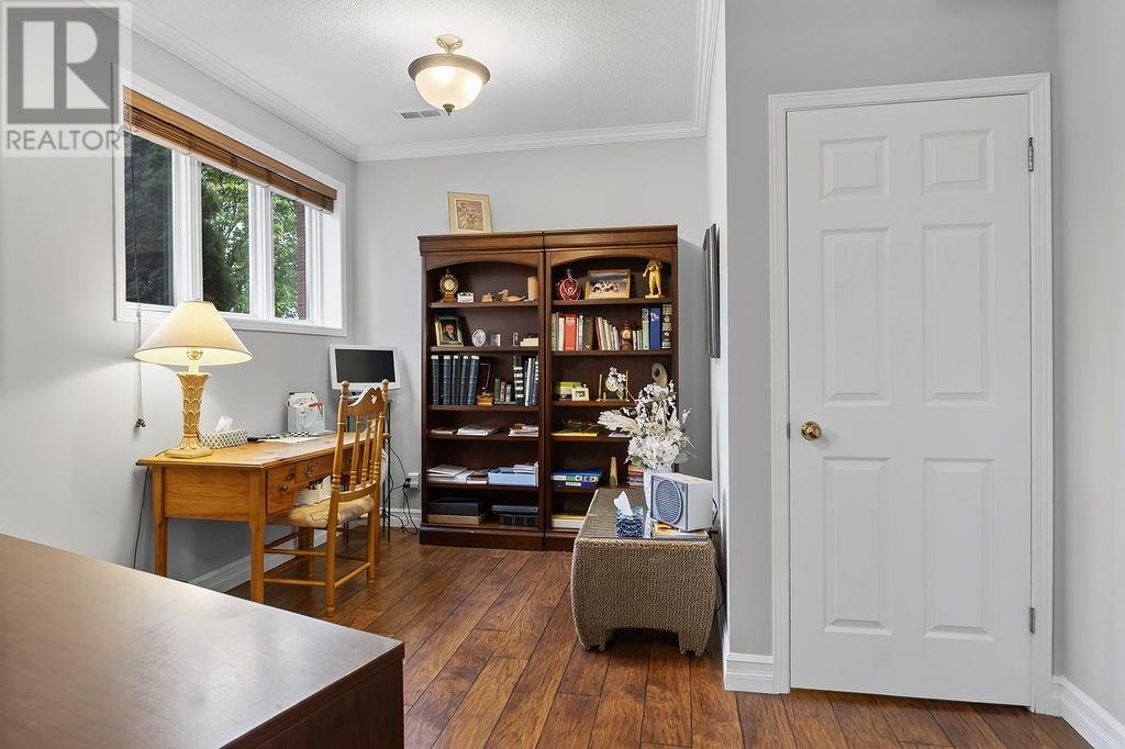 1326 Paquette Street - Image 41