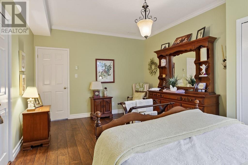 1326 Paquette Street - 46
