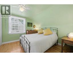 434 19 Street NW - photo 12