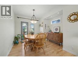 434 19 Street NW - photo 6