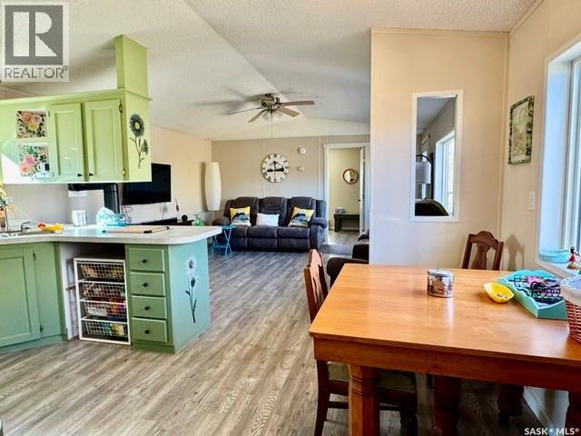 201 Elk PLACE - 4