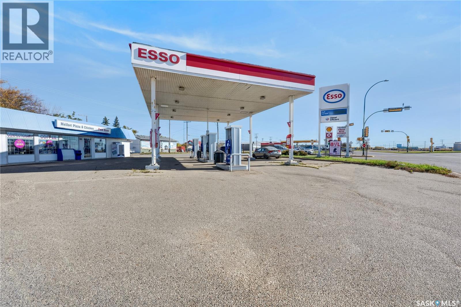 300 SASKATCHEWAN DRIVE W, Melfort — photo 2