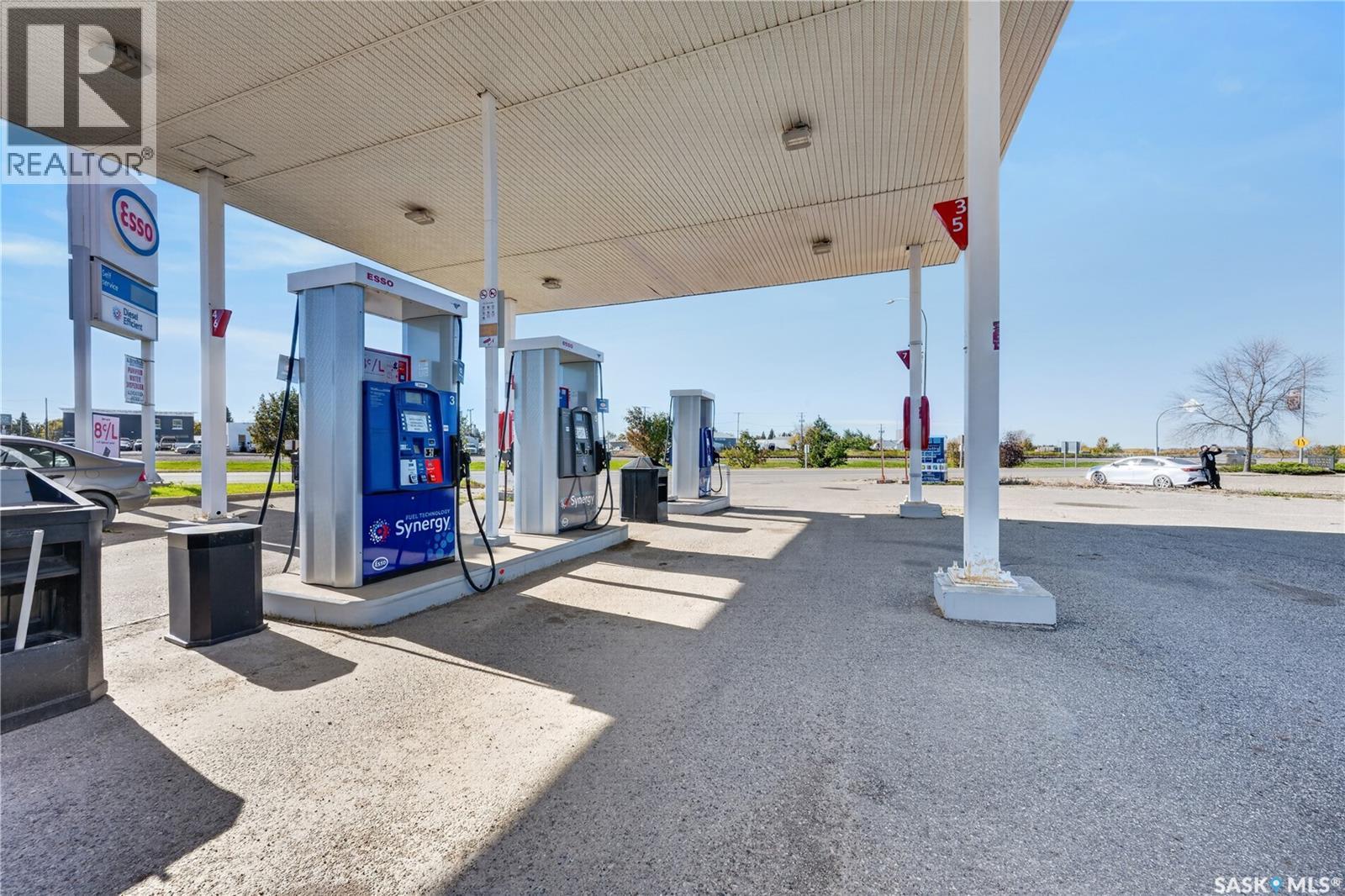 300 SASKATCHEWAN DRIVE W, Melfort — photo 4
