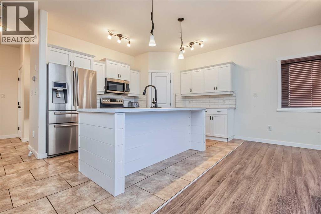 6914 114 Street - 8