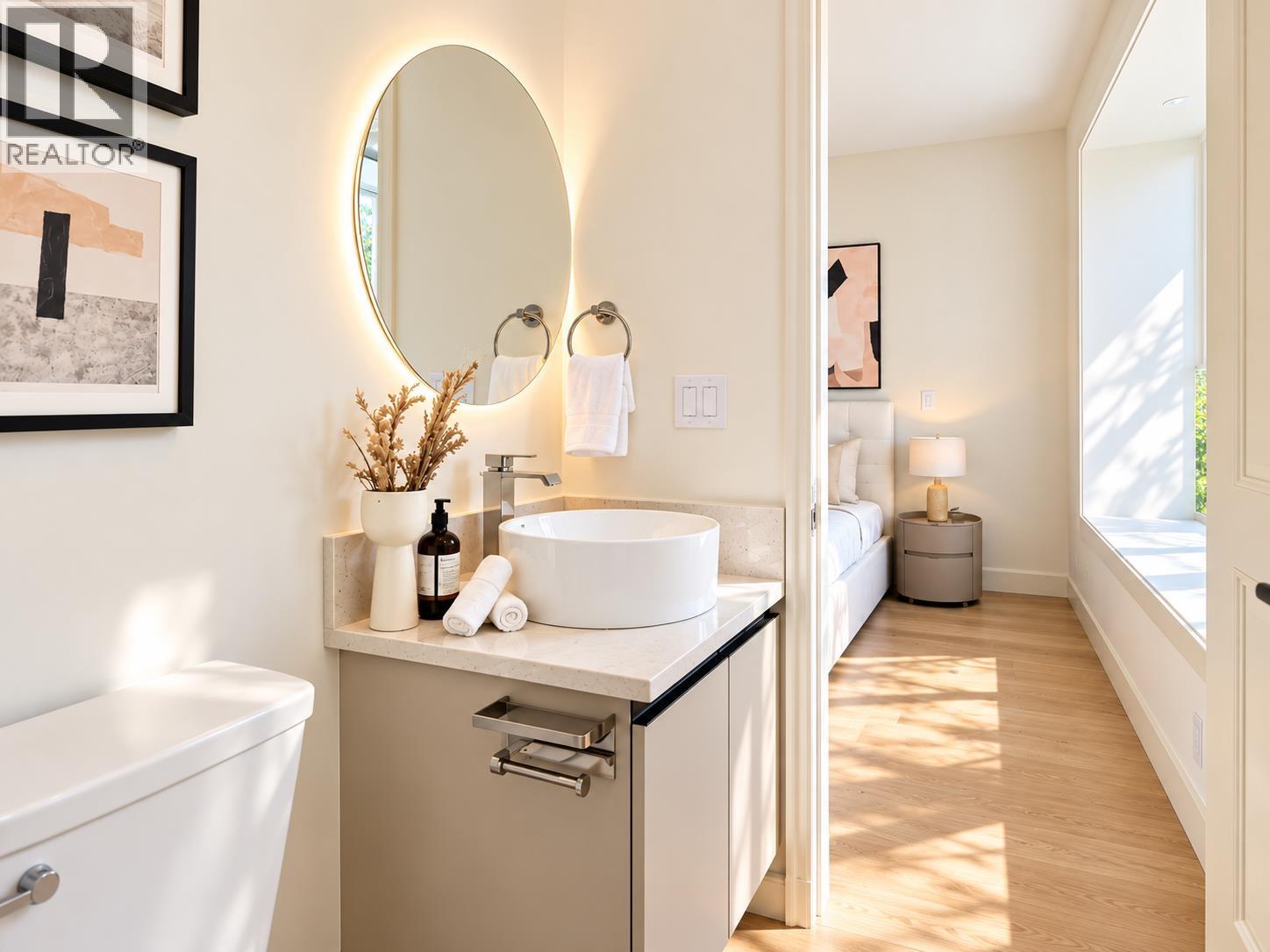 Photo of 2 6555 CARNEGIE STREET 27