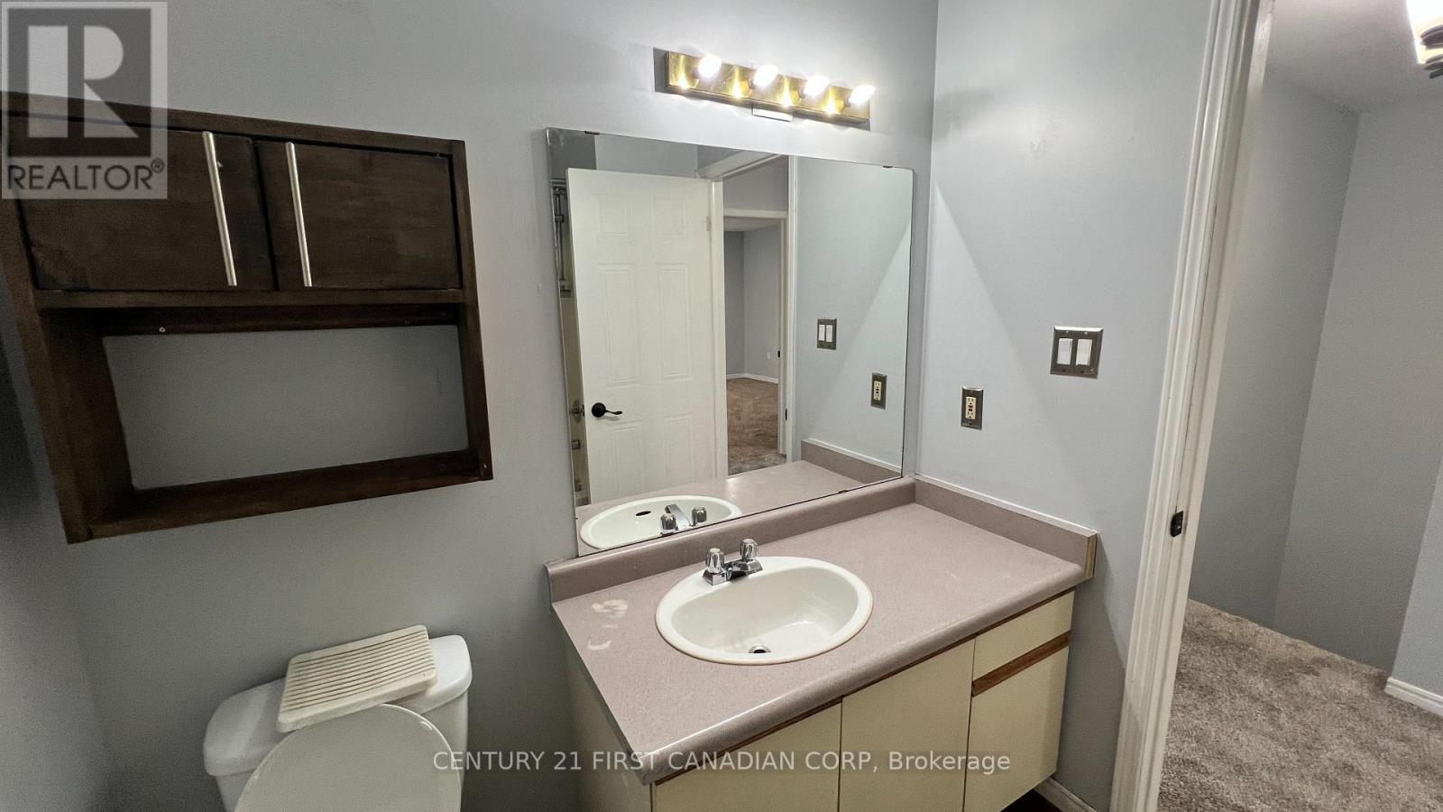 1199 Hamilton Road — photo 17