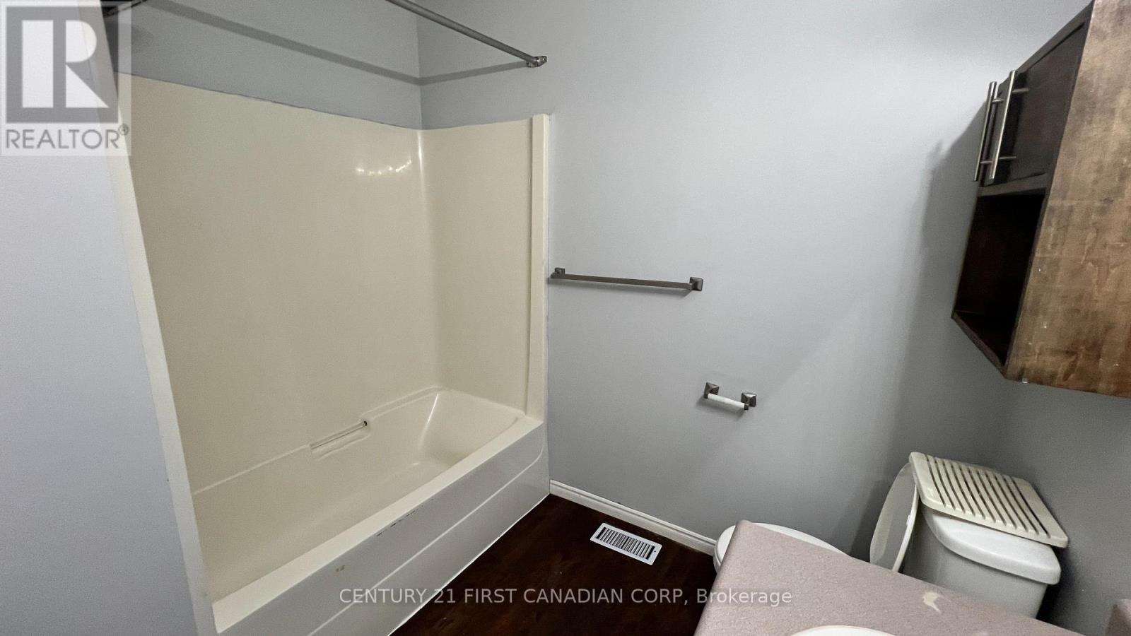 1199 Hamilton Road — photo 18