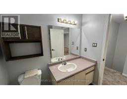 61 - 1199 Hamilton Road, London East, ON N5W5Z9 Photo 17
