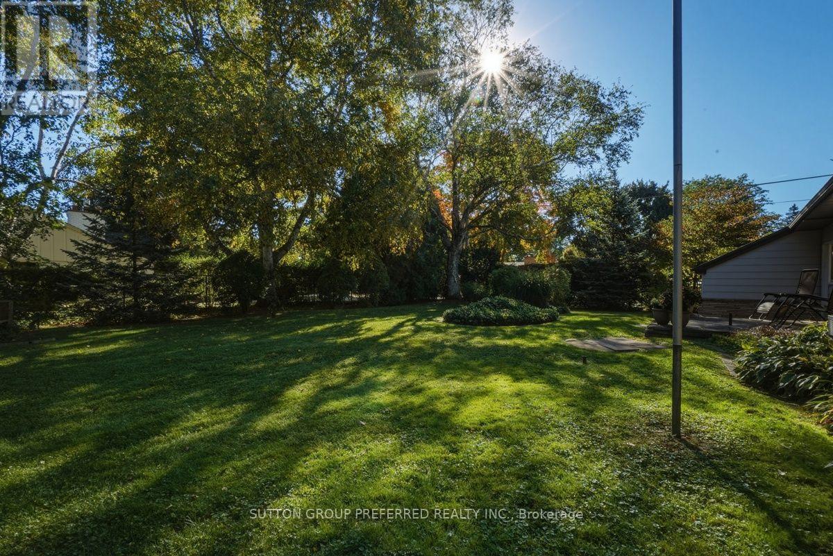 465 GLEN CRESCENT - 39