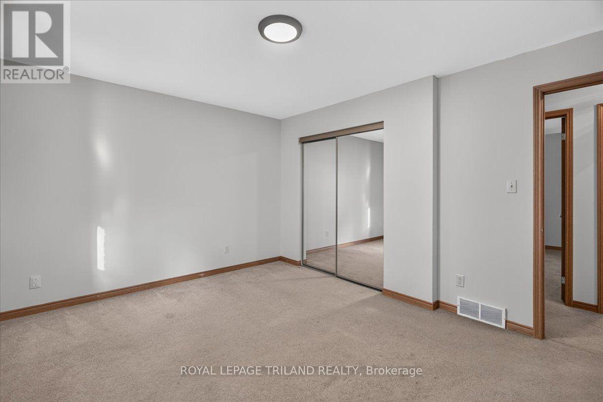 22775 DOGWOOD ROAD - Image 17