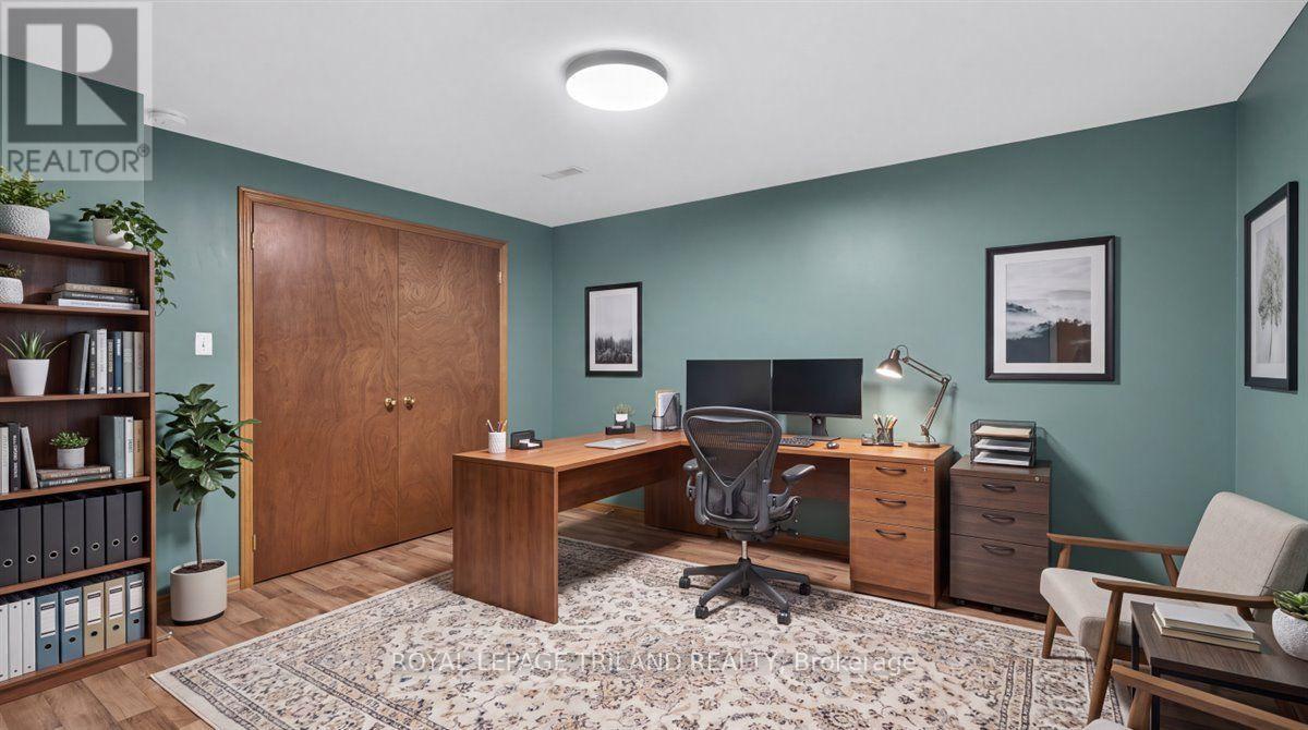 22775 DOGWOOD ROAD - Image 27