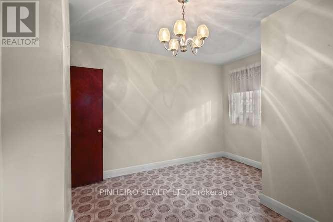 1217 TRAFALGAR STREET - 12