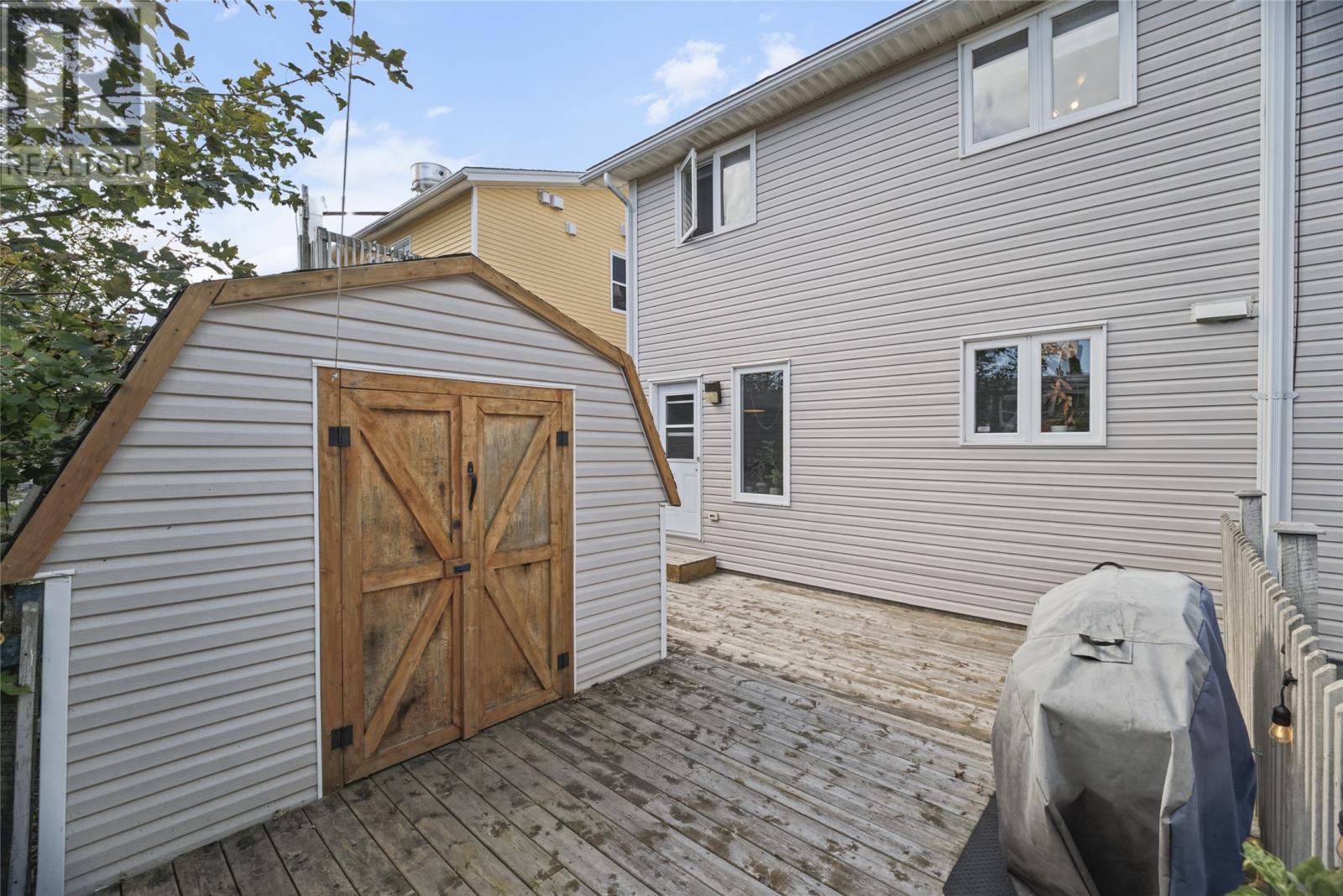 6 Ricketts Road - 22