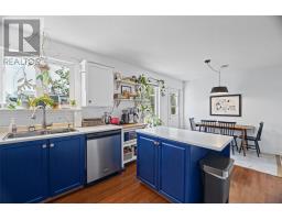6 Ricketts Road thumbnail 5