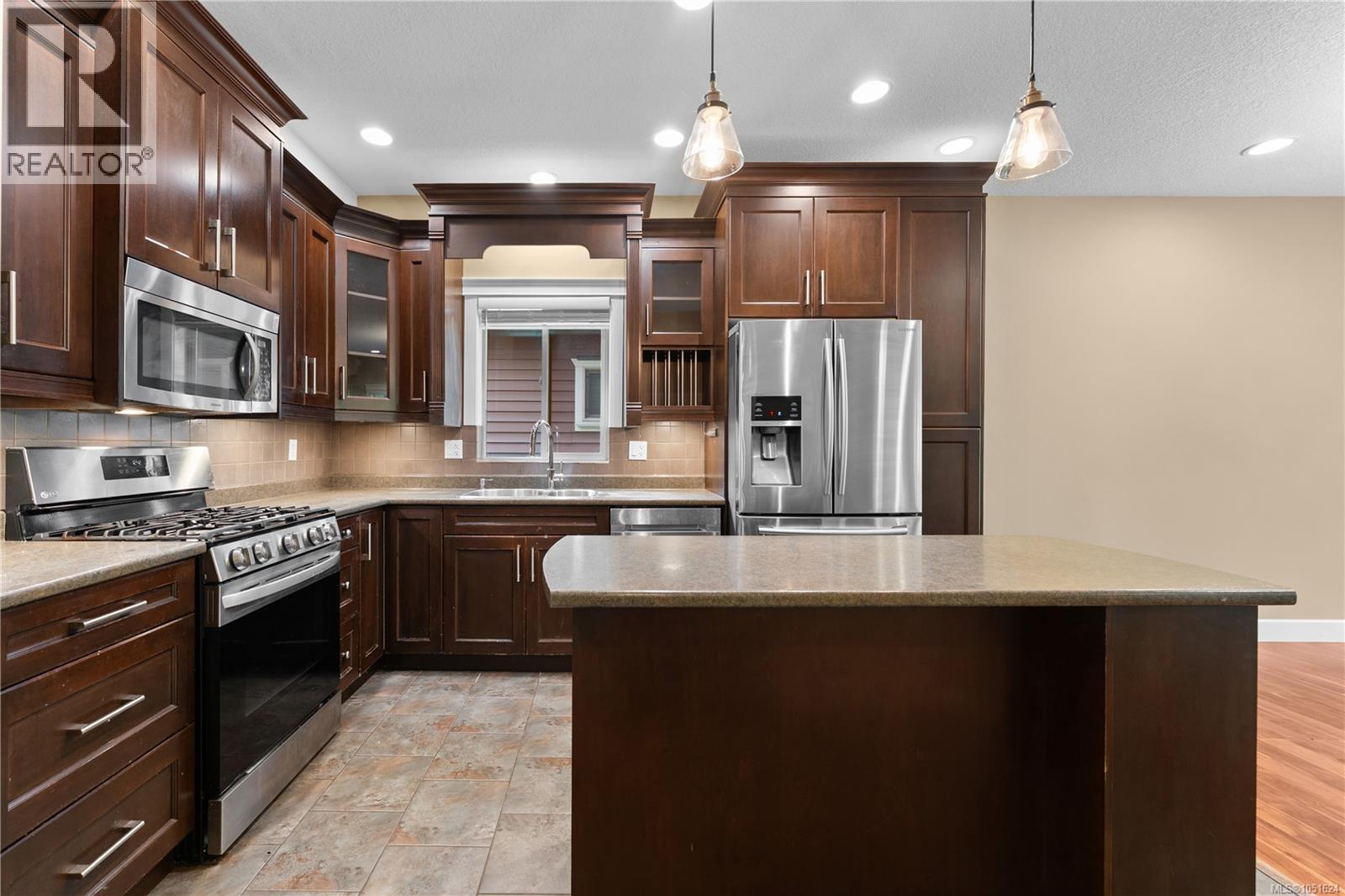 3470 Maveric Rd, Nanaimo - Image 1