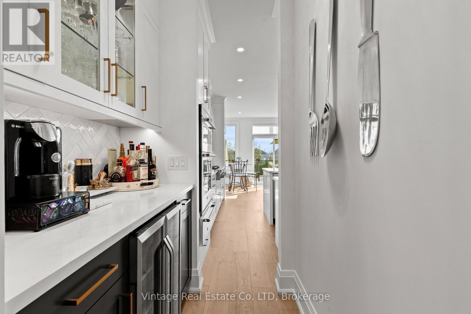 24 Willow Bank Common — photo 12