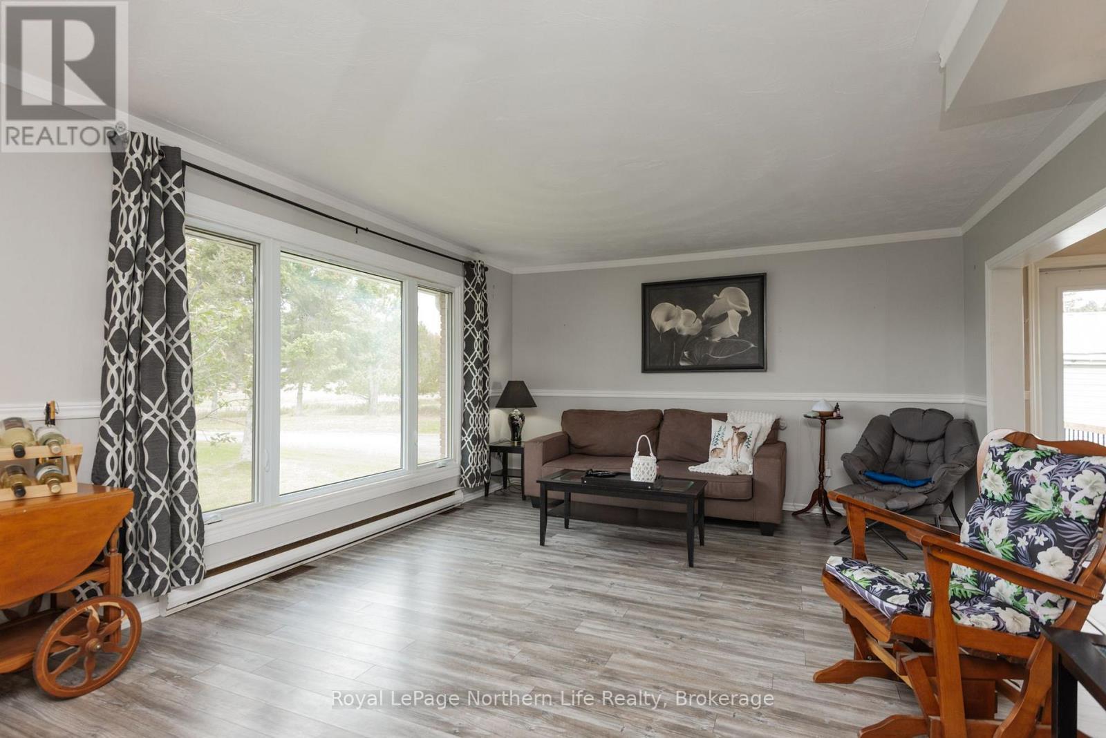 129 Bertha Road — photo 14
