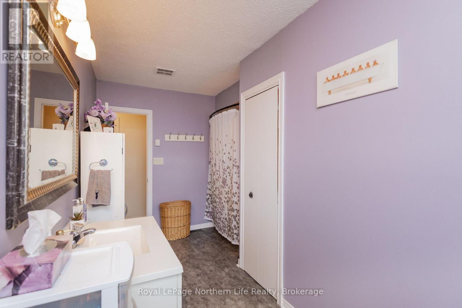 129 BERTHA ROAD - 27