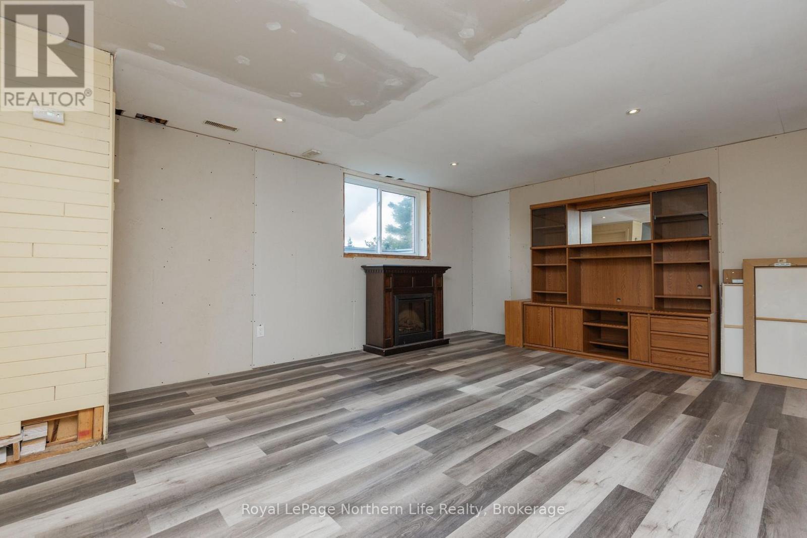 129 Bertha Road — photo 30