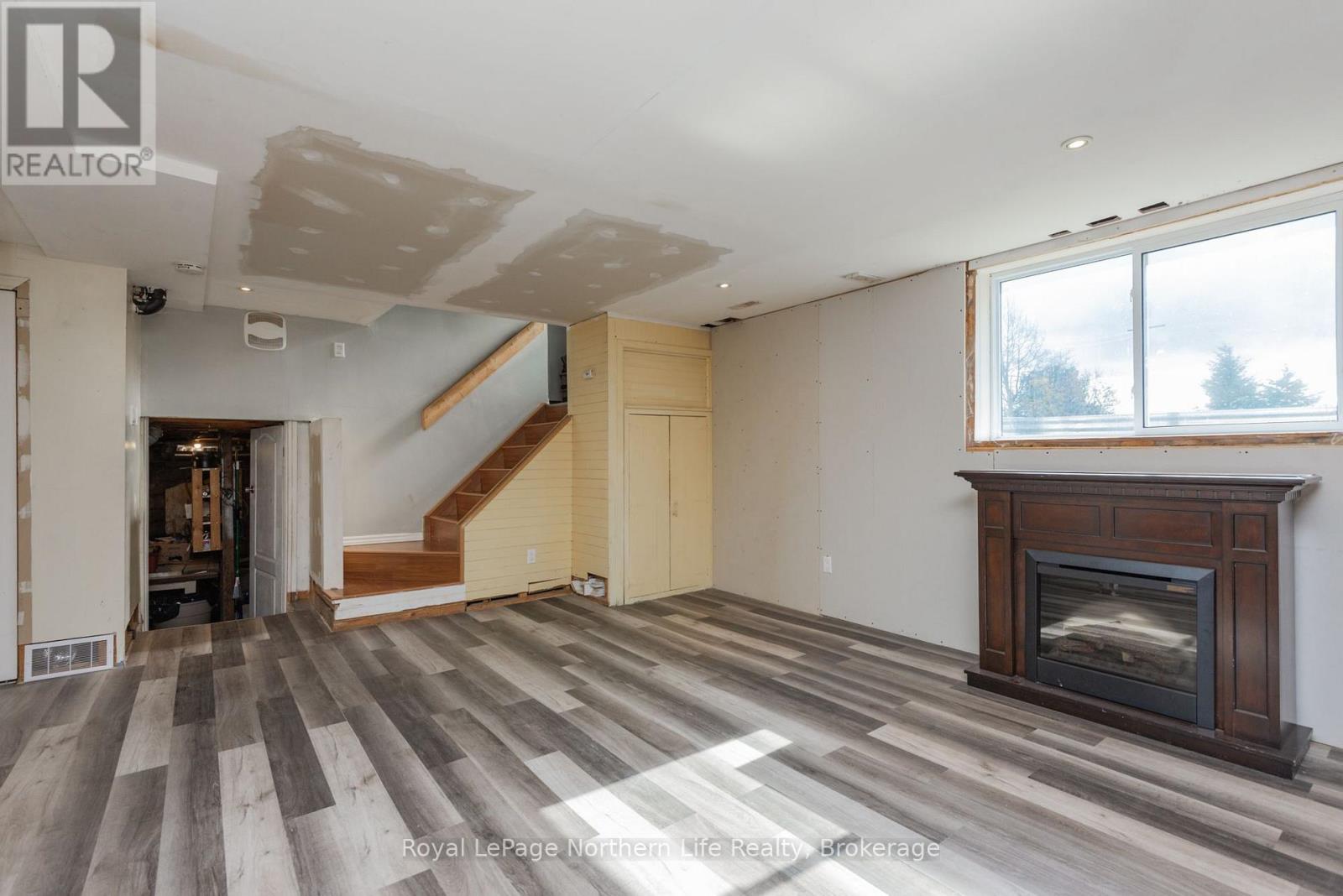 129 Bertha Road — photo 31