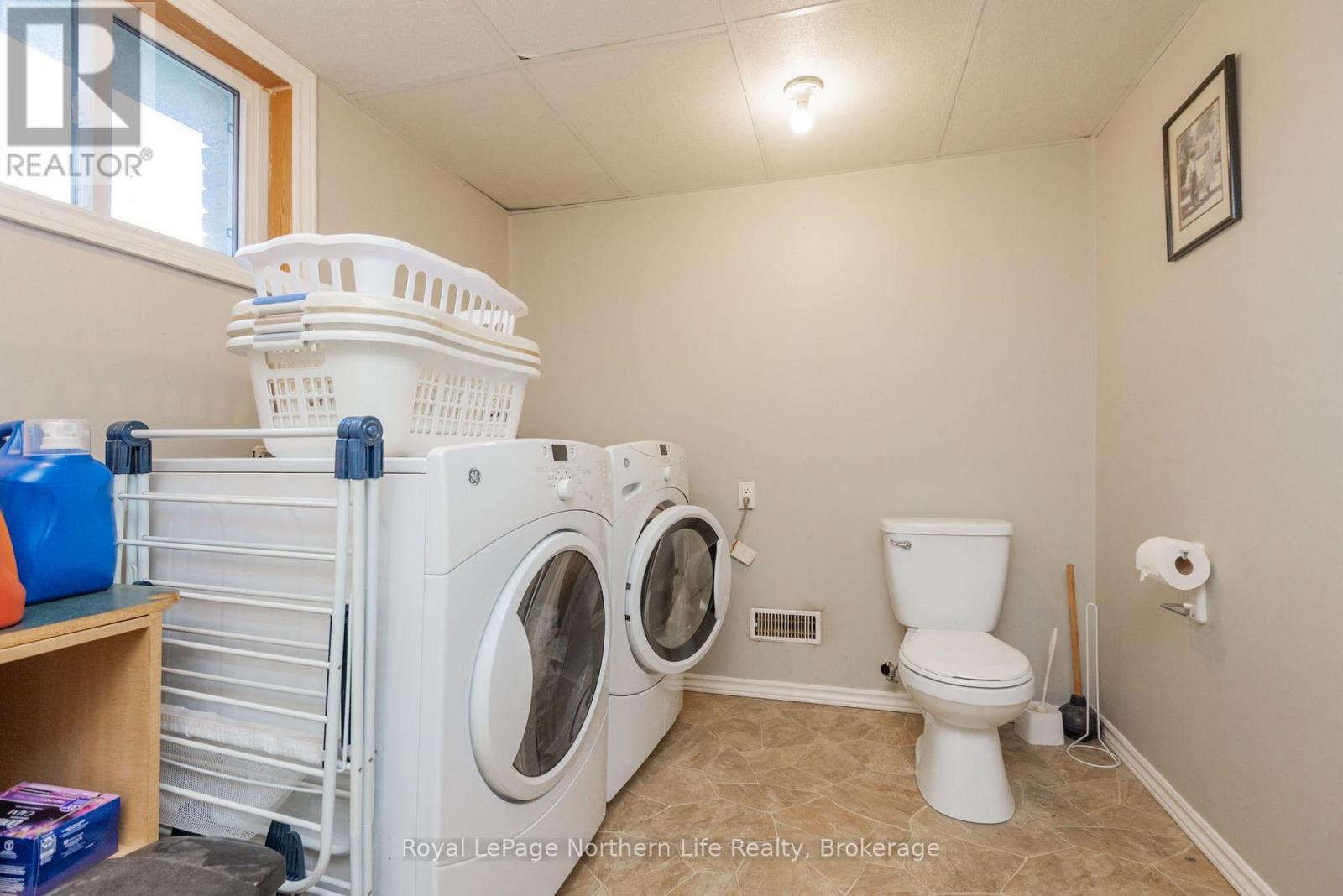 129 BERTHA ROAD - 35