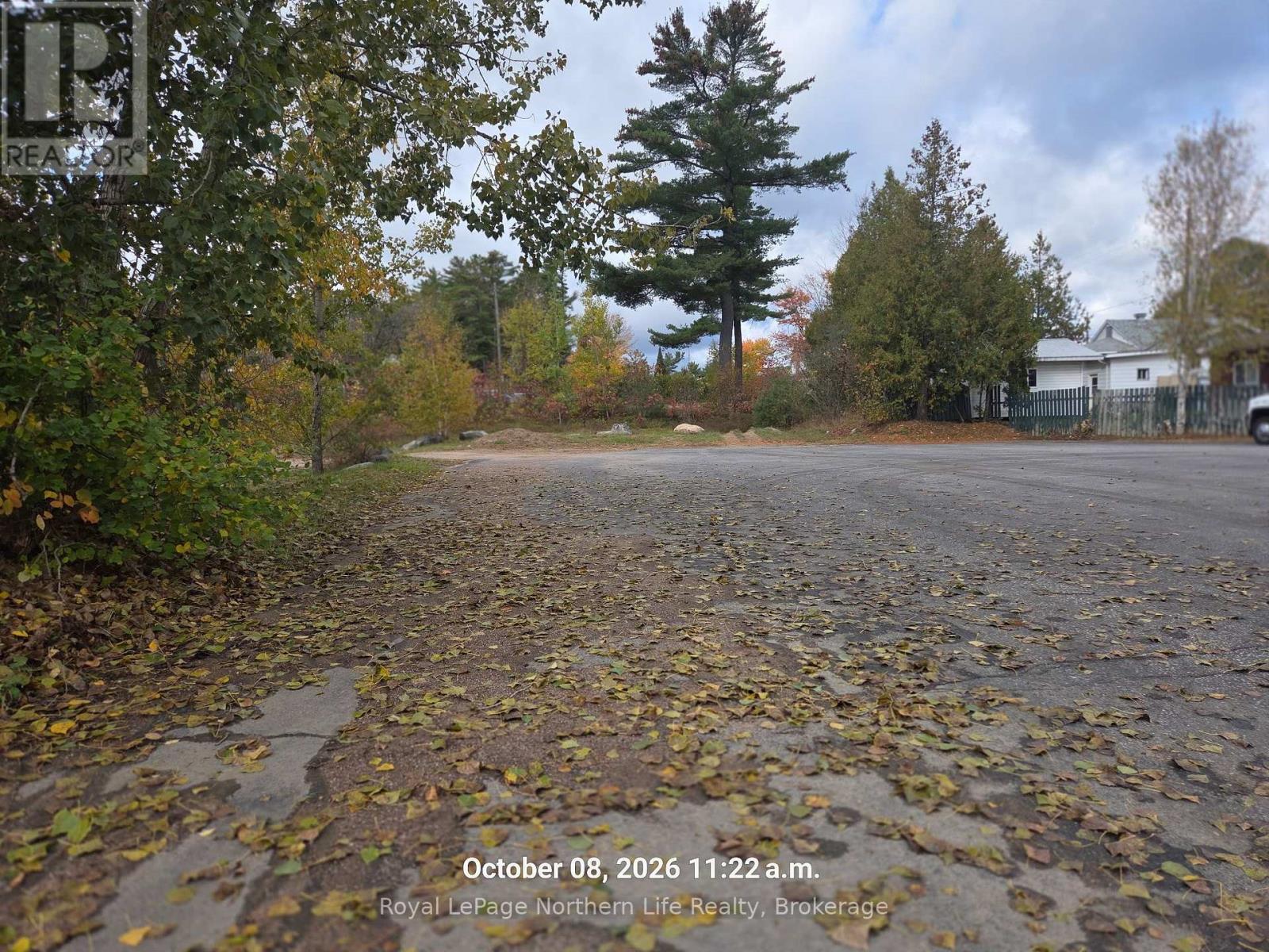 610 Mcconnell Street — photo 33