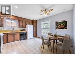 232 Madeira Place NE - photo 16