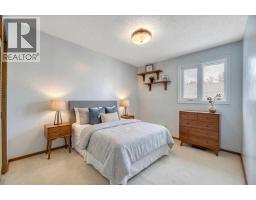 232 Madeira Place NE - photo 23