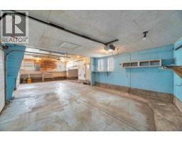 232 Madeira Place NE - photo 40