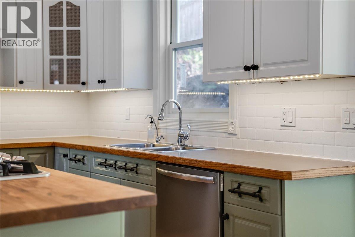 1860 Planer Crescent - 11