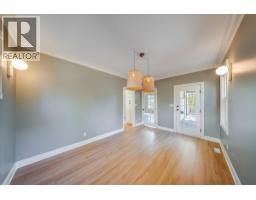1860 Planer Crescent, Rossland, BC V0G1Y0 Photo 21