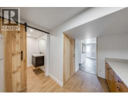 1860 Planer Crescent, Rossland, BC V0G1Y0 Photo 64