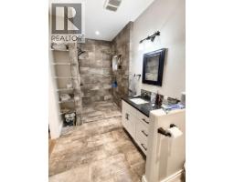 Loft - 1511 Mount Royal Ridge, Cranbrook, BC V1C0C4 Photo 12