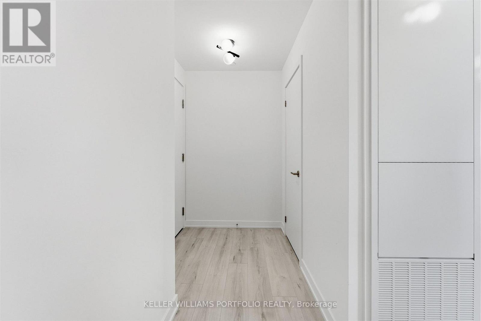110 Broadway Avenue — photo 7