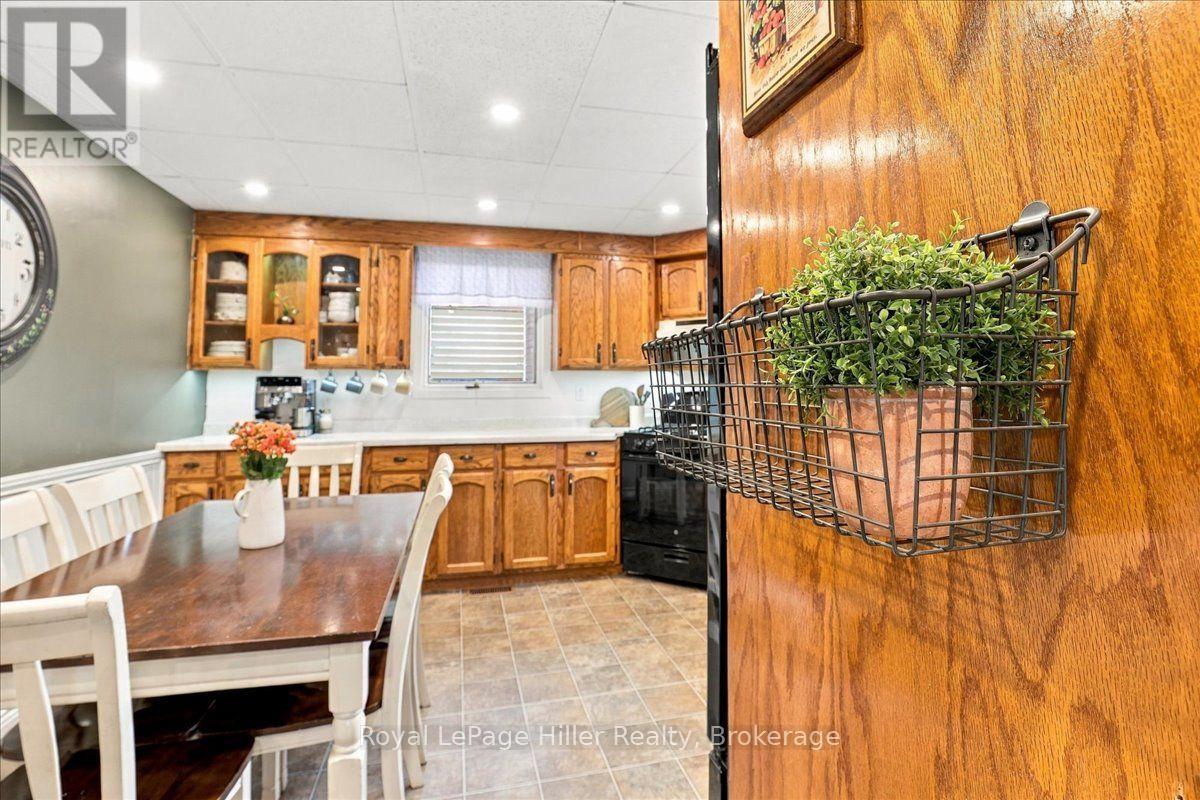 524 Brunswick Street — photo 19