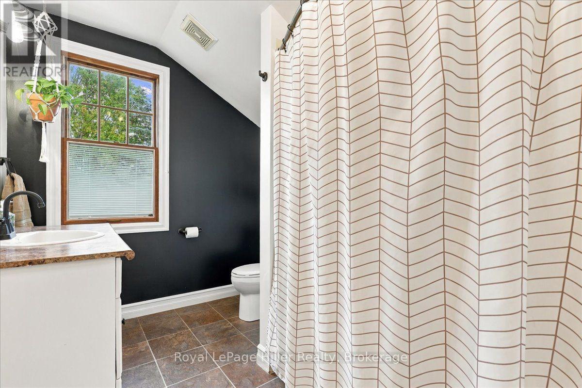 524 Brunswick Street — photo 27