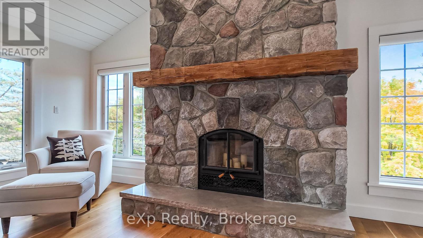 220 LAKE ROSALIND ROAD 2A - 14
