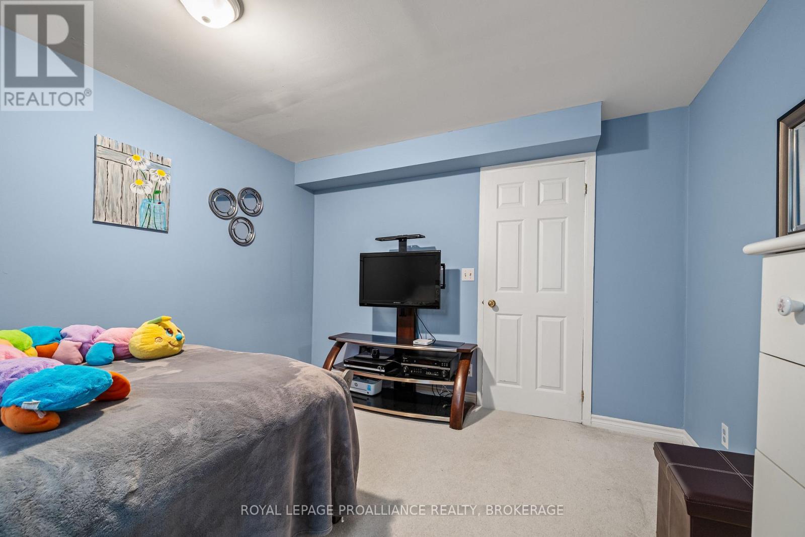 605 FERNMOOR DRIVE - 34