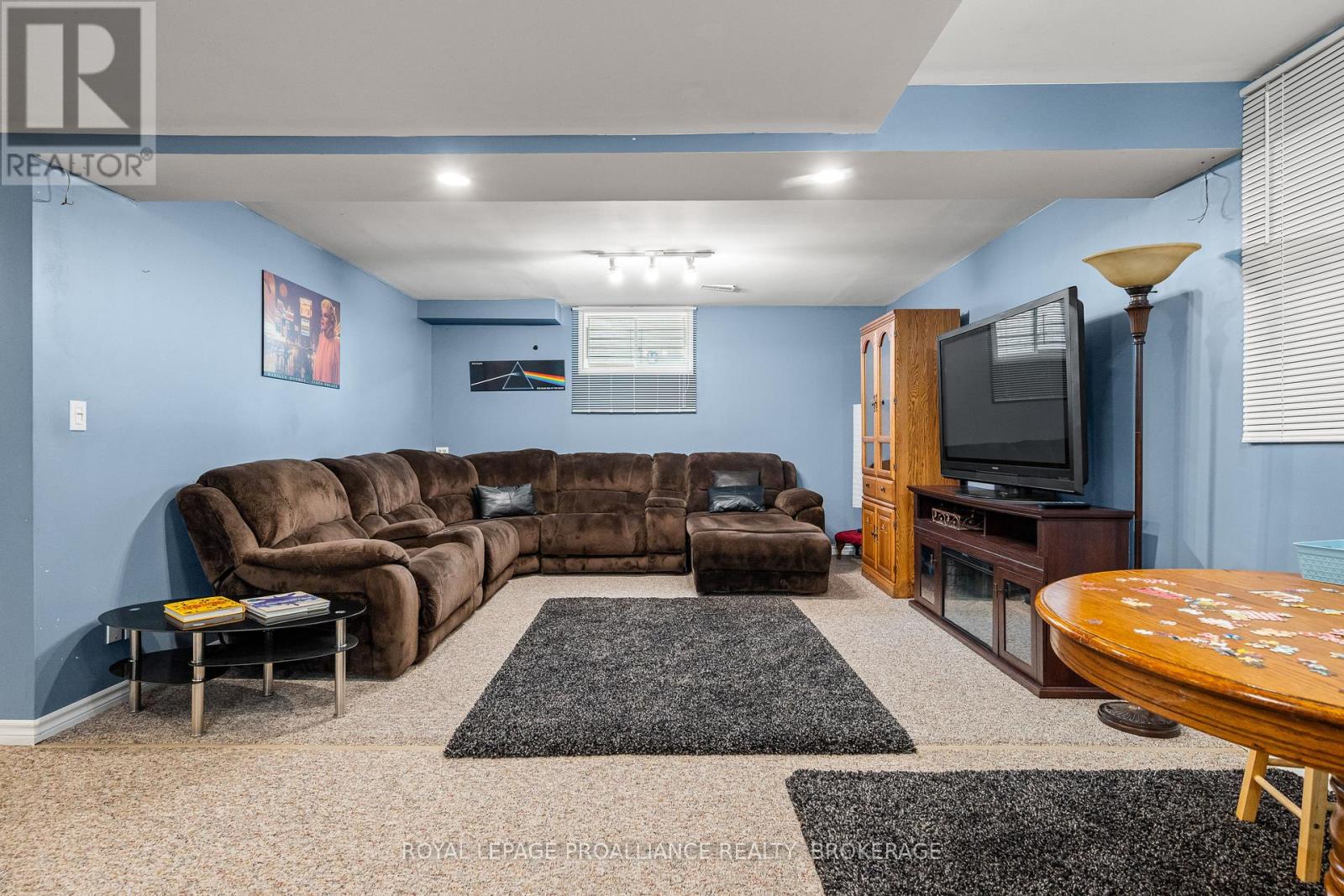605 FERNMOOR DRIVE - 37