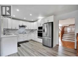 16 Sun Harbour Crescent SE - photo 4