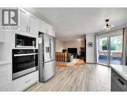 16 Sun Harbour Crescent SE - photo 6