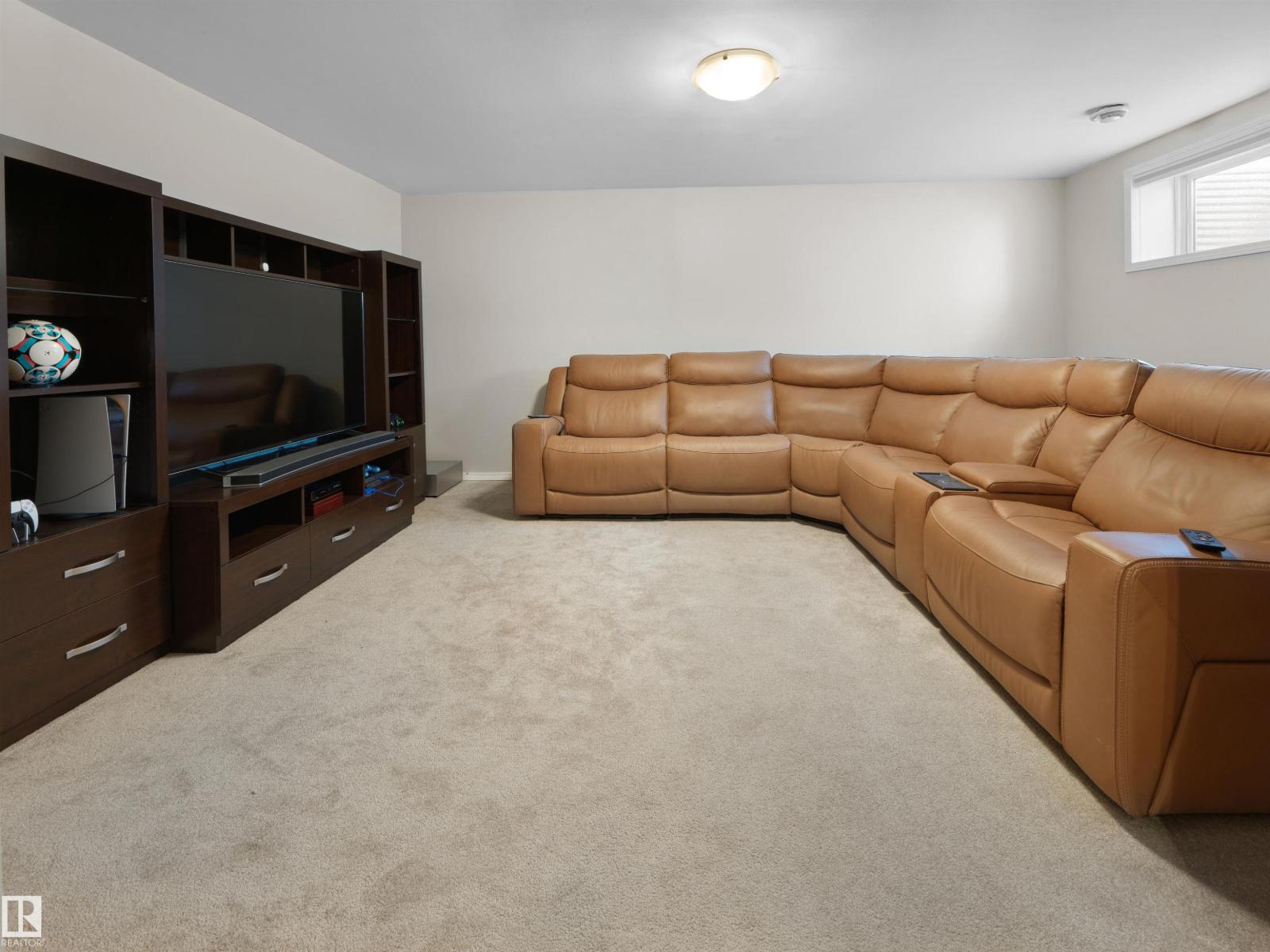 1175 36 AV NW - 23