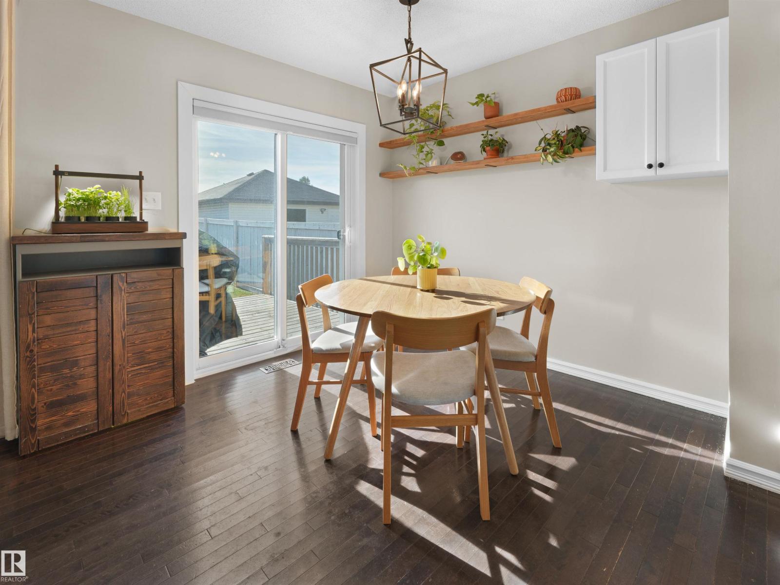 1175 36 AV NW - 9
