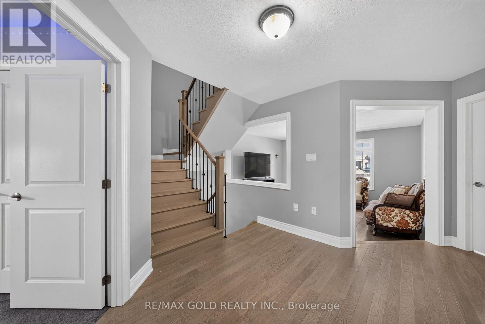 236 Eighth Avenue, New Tecumseth, ON photo 19