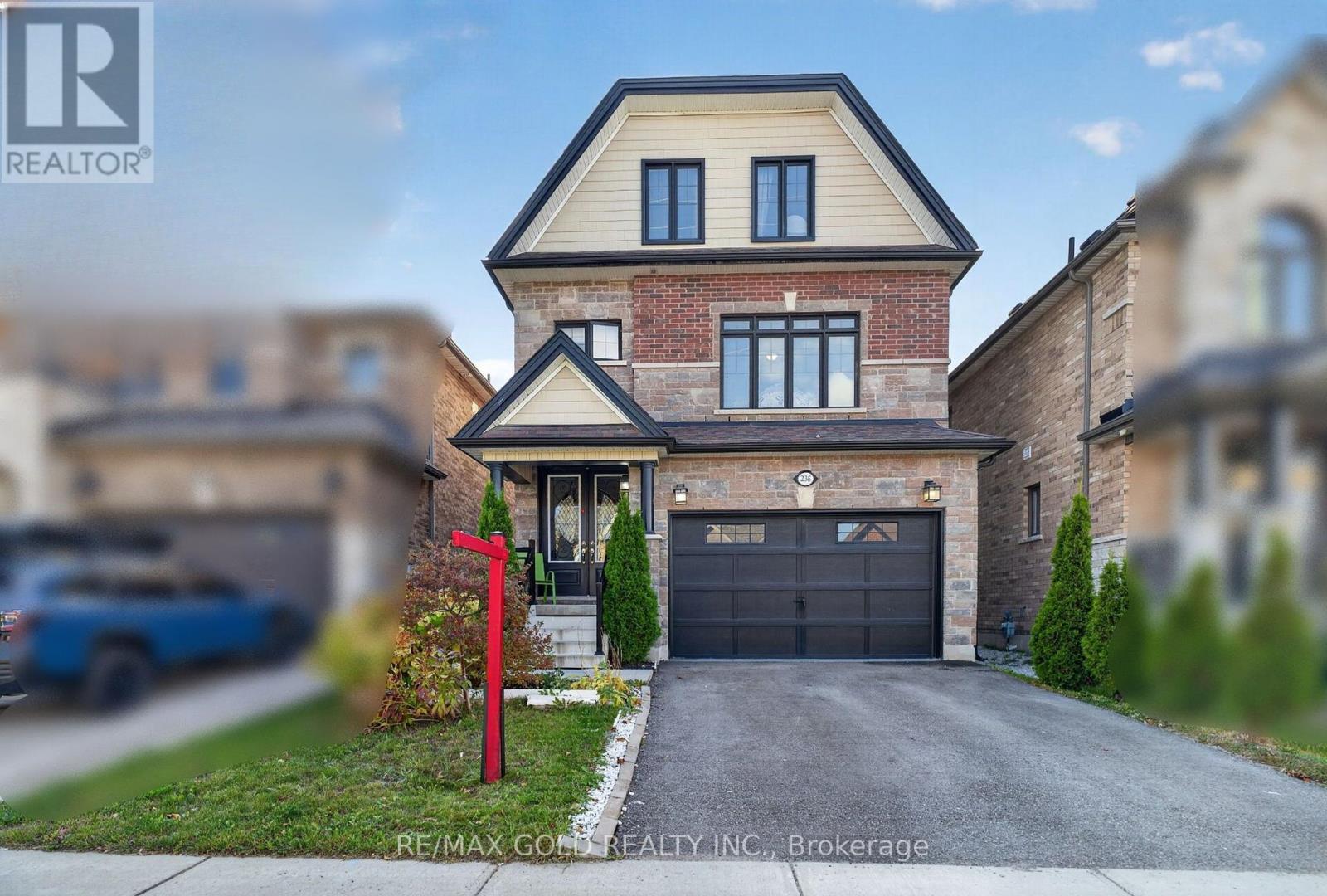 236 Eighth Avenue, New Tecumseth, ON photo 2