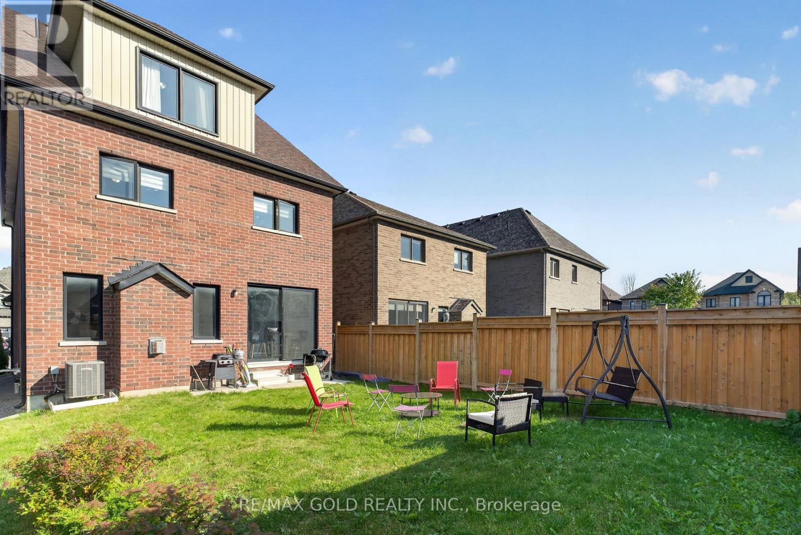 236 Eighth Avenue, New Tecumseth, ON photo 42